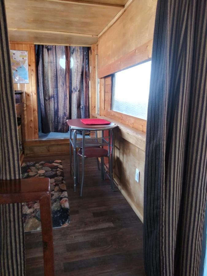 La Loma Del Chivo Llc Stone Cottage Alternative Building Marathon Buitenkant foto