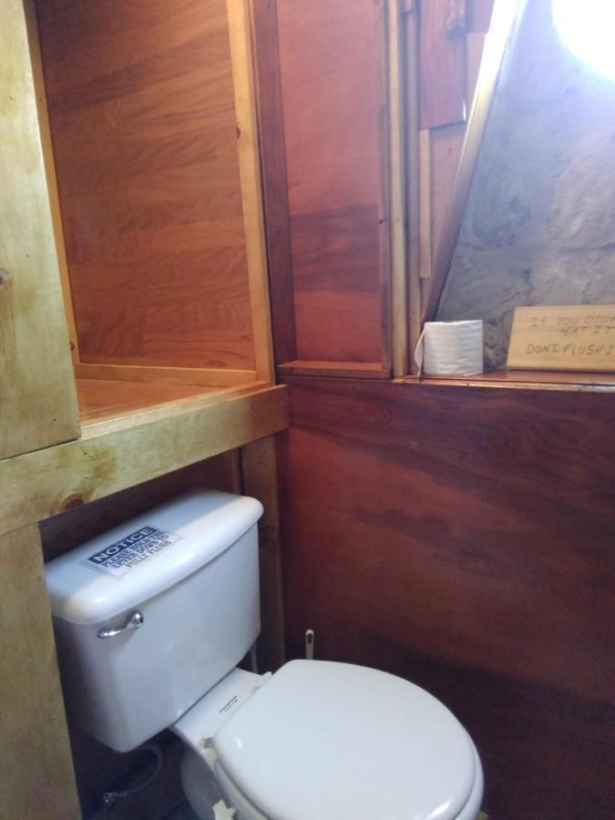 La Loma Del Chivo Llc Stone Cottage Alternative Building Marathon Buitenkant foto