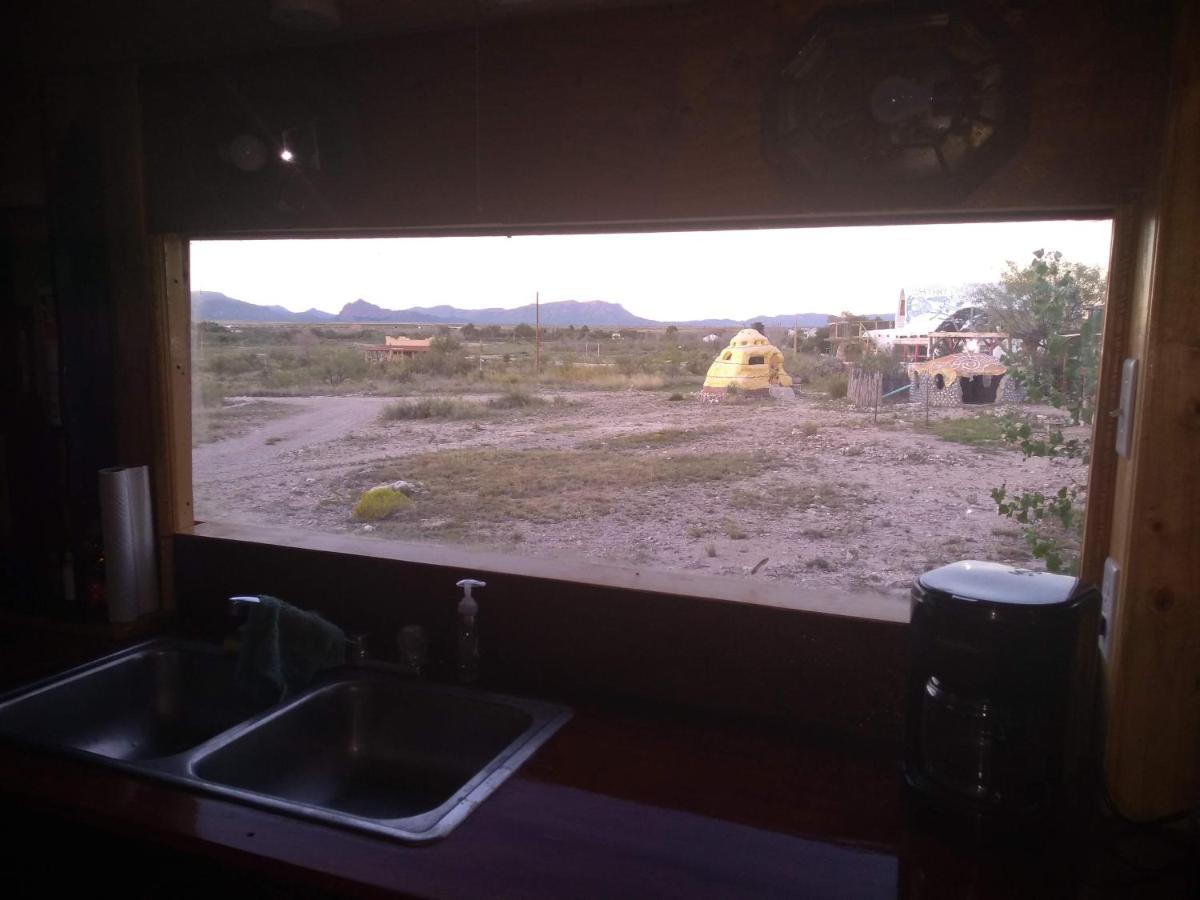 La Loma Del Chivo Llc Stone Cottage Alternative Building Marathon Buitenkant foto